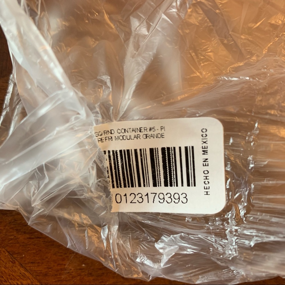 Tupperware Fridge Storage Container Set - Picture 9 of 9